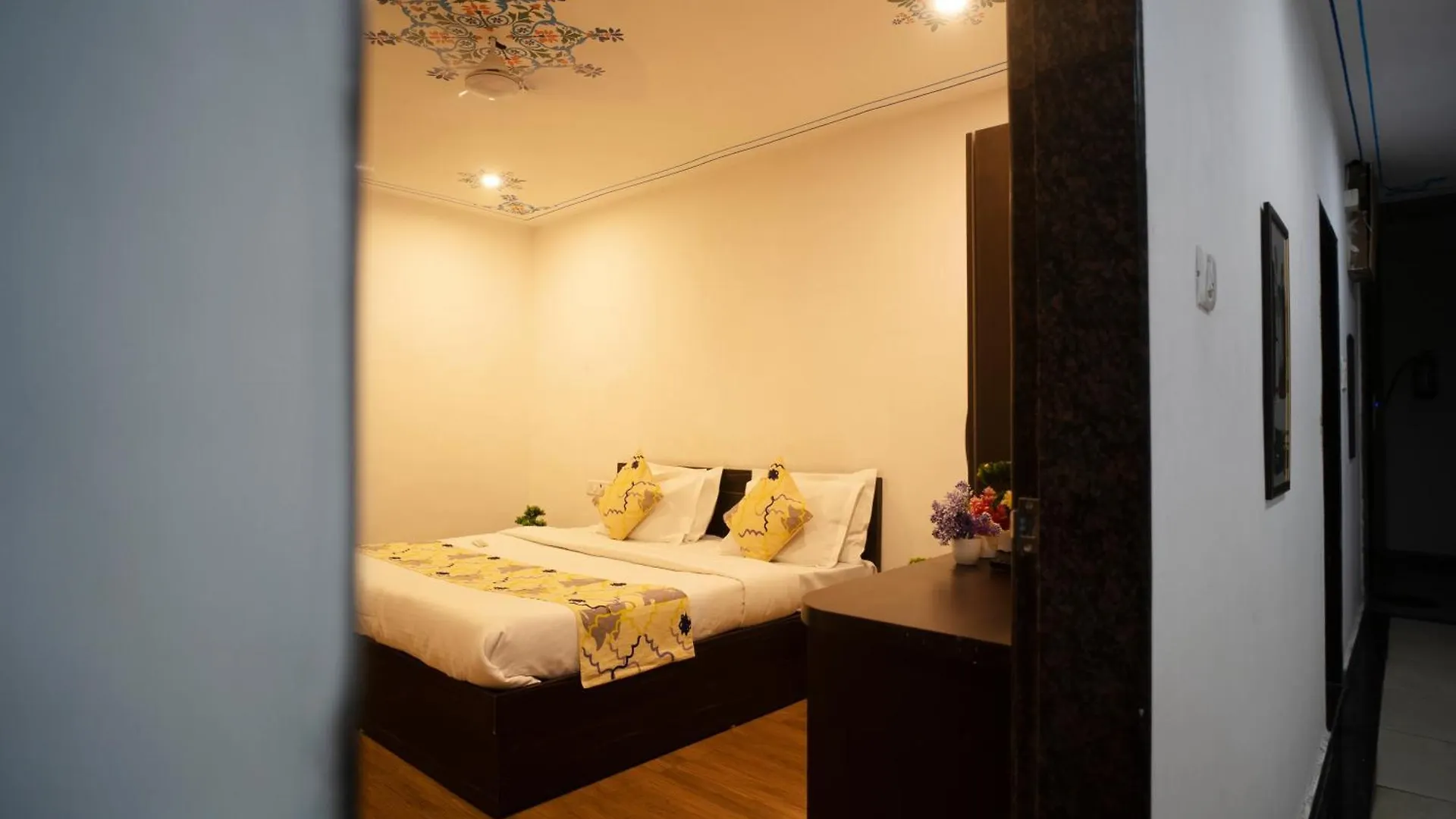 Tripli Hotels Arunoday Palace Udaipur